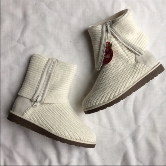 SO Shoes - SO Kappa White Fold over sweater knit Boots